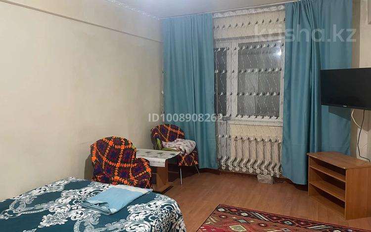 2-бөлмелі пәтер · 45 м² · 2/5 қабат, Гете 3, бағасы: 12 000 ₸ в Астане, Алматы р-н — фото 2