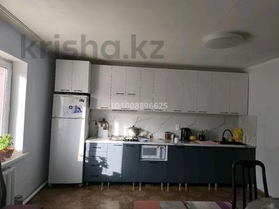 Жеке үй · 6 бөлме · 217 м² · 10.7 сот., Пришахтинск, Луначарского 44, бағасы: 45 млн ₸ в Караганде, Алихана Бокейханова р-н