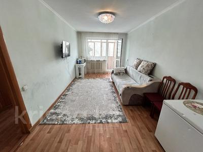 2-комнатная квартира · 47 м² · 3/5 этаж, Майкудук, Мкр Восток-1 за 13.5 млн ₸ в Караганде, Алихана Бокейханова р-н