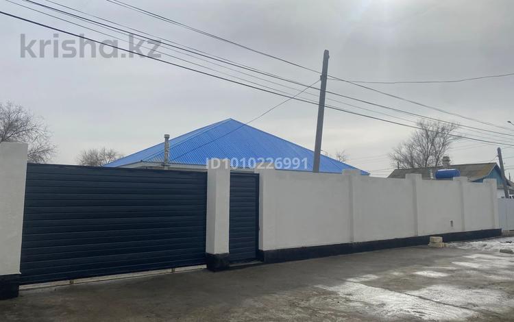 Отдельный дом · 4 комнаты · 160 м² · 7.2 сот., мкр Жумыскер, Муталиева 70 за 15 млн 〒 в Атырау — фото 2