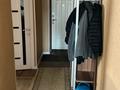 3-комнатная квартира · 51 м² · 5/5 этаж, мкр 5, Мкр 5 ,ЕСЕТ БАТЫРА 152 — Находится возле остановки Жанар между Есет-батыра и Абулхаир хана за 13.5 млн ₸ в Актобе — фото 2
