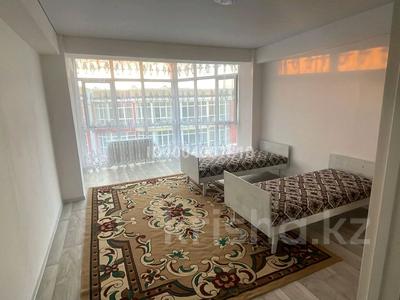 2-комнатная квартира · 60 м² · 5/5 этаж, Абылай хана 2/5 — Магазин Алтын таға напротив за 250 000 〒 в Каскелене