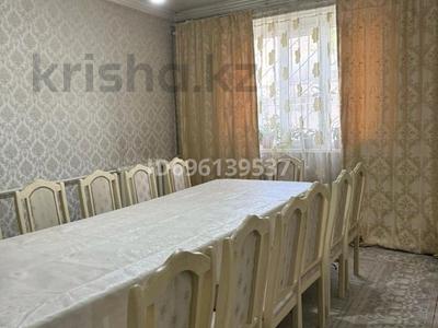 Отдельный дом · 5 комнат · 130 м² · 8 сот., Аяпова 7 — Больница магазин школа рядом за 22 млн 〒 в Жанатасе