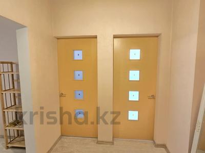 2-бөлмелі пәтер · 53.7 м² · 3/5 қабат, мкр Аксай-2, бағасы: 300 000 ₸ в Алматы, Ауэзовский р-н
