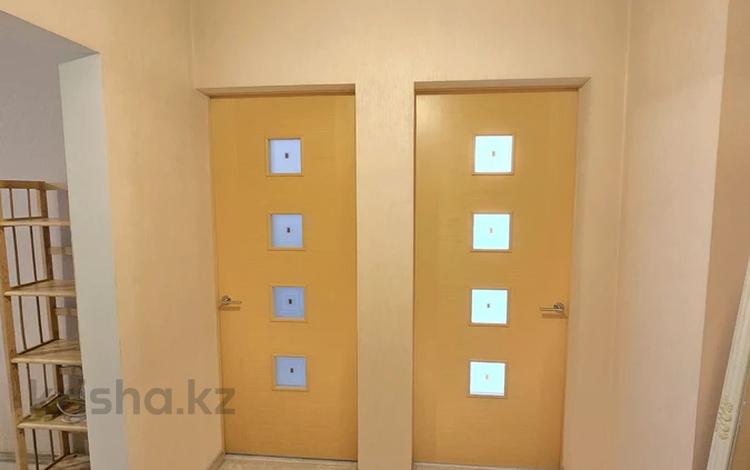 2-бөлмелі пәтер · 53.7 м² · 3/5 қабат, мкр Аксай-2, бағасы: 300 000 ₸ в Алматы, Ауэзовский р-н — фото 2