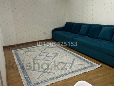 3-комнатная квартира · 62 м² · 1/5 этаж, Титова 29 — По Титова в доме где магазин 3 Розы , первый подьезд от улицы Титова за 32 млн 〒 в 