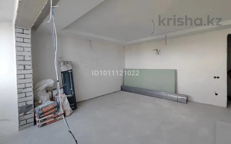 2-бөлмелі пәтер · 90 м² · 6/12 қабат, Генерала Дюсенова 22, бағасы: 44.9 млн ₸ в Павлодаре — фото 2