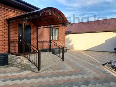 Бағасы төмендеген сатылымдағы пәтер, орналасқан жері: Тұлпар 2 — Кемел баня