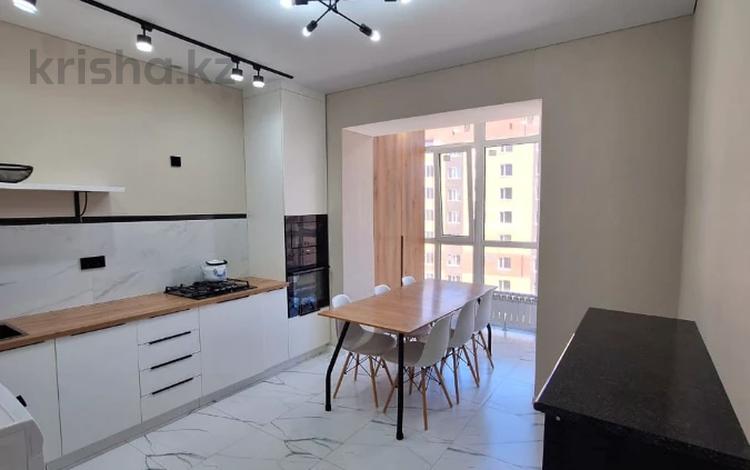 1-бөлмелі пәтер · 56 м² · 6/10 қабат, Самал, бағасы: 24.5 млн ₸ в Уральске — фото 2
