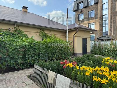 Отдельный дом · 3 комнаты · 93.8 м² · 6.3 сот., Момышулы 2 — Кызылжарская за 65 млн 〒 в Уральске
