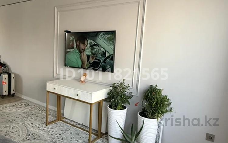 3-комнатная квартира · 76 м² · 6/9 этаж, мкр Аккент за 45 млн ₸ в Алматы, Алатауский р-н — фото 2