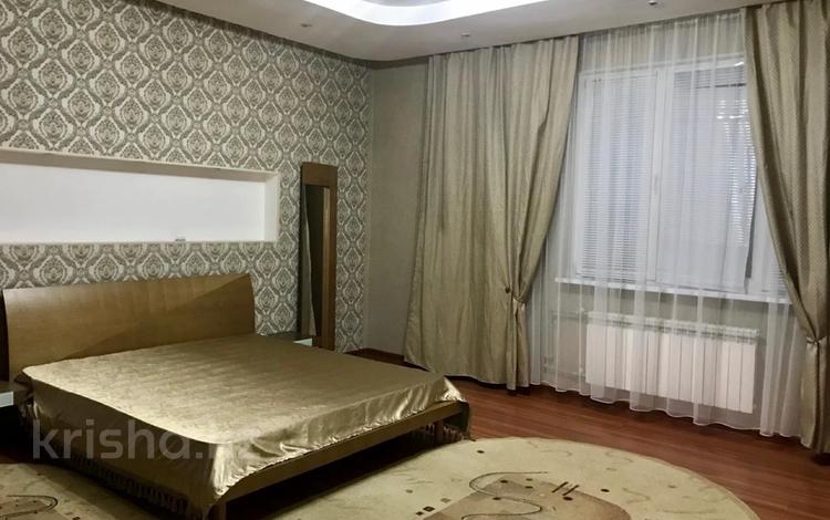 3-бөлмелі пәтер, 170 м², 9/22 қабат, Достык, бағасы: 91 млн 〒 в Алматы, Медеуский р-н — фото 2