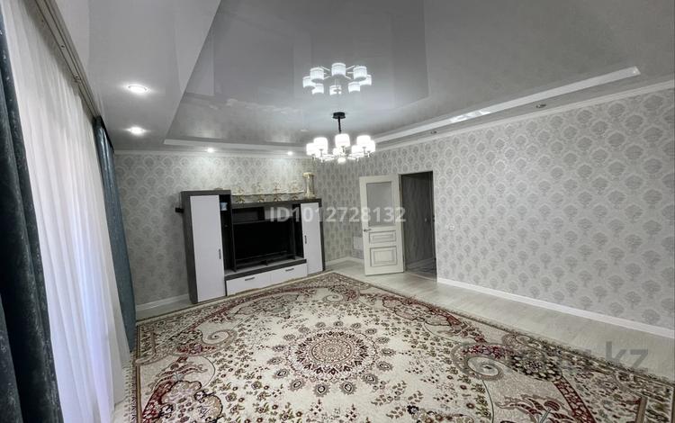 4-бөлмелі пәтер · 117 м² · 9/10 қабат, 27-й мкр 72, бағасы: 29 млн ₸ в Актау — фото 10