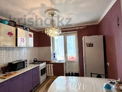 3-бөлмелі пәтер · 70 м² · 6/6 қабат, мкр 8, Братья Жубановых, бағасы: 19.5 млн ₸ в Актобе