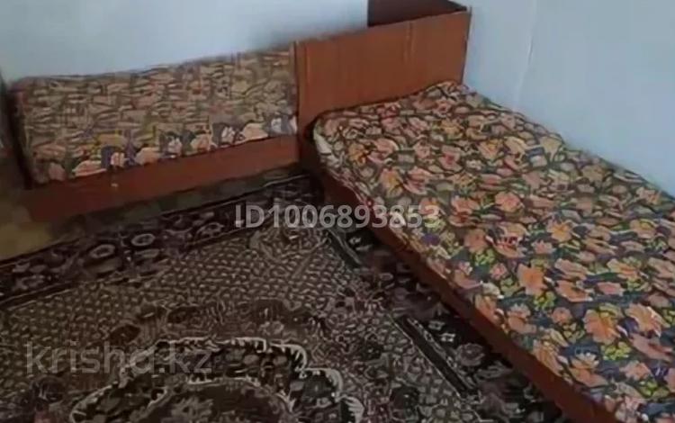 1 бөлме · 21 м², Серикбаев 1/2, бағасы: 75 000 ₸ в Усть-Каменогорске — фото 2