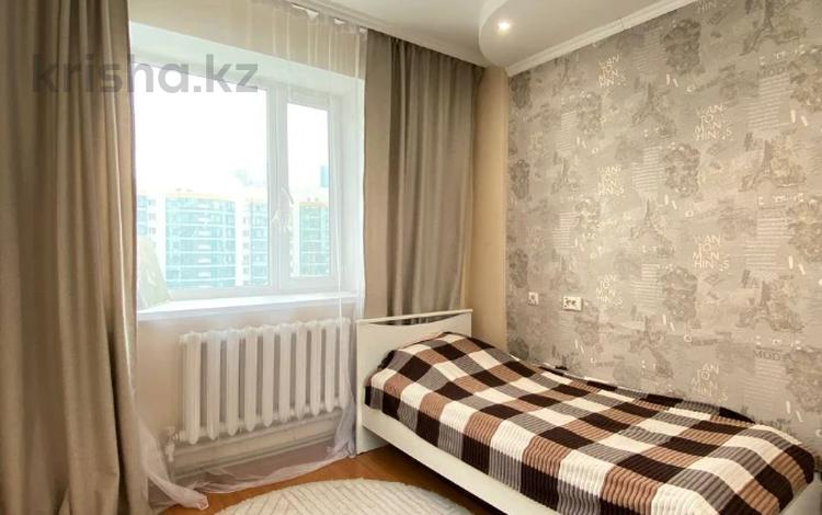 3-комнатная квартира · 60 м² · 11/19 этаж, Сарайшык 7/1 — СРОЧНАЯ ПРОДАЖА за 40 млн ₸ в Астане, Сарайшык р-н — фото 15