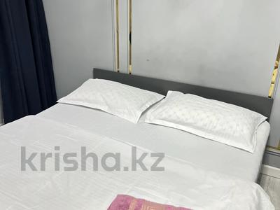 1-комнатная квартира · 45 м² · 8/12 этаж, мкр Нурсат 2 29/4 — Нурғазы клиника, ТЦ Рахима плаза, Акимат за 15 000 ₸ в Шымкенте, Каратауский р-н