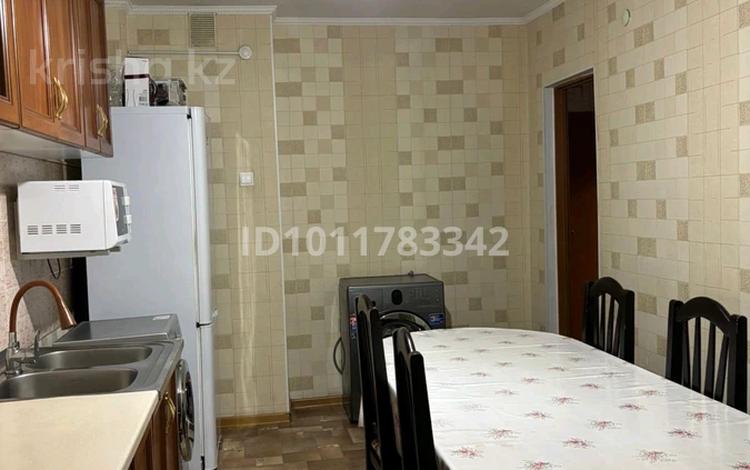 2-бөлмелі пәтер · 65 м² · 1/9 қабат, мкр 12 54, бағасы: 22 млн ₸ в Актобе — фото 2