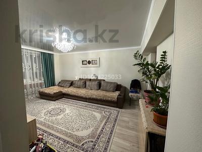 4-бөлмелі пәтер · 72 м² · 3/5 қабат, Конаева 43, бағасы: 32 млн ₸ в Талдыкоргане, мкр Самал