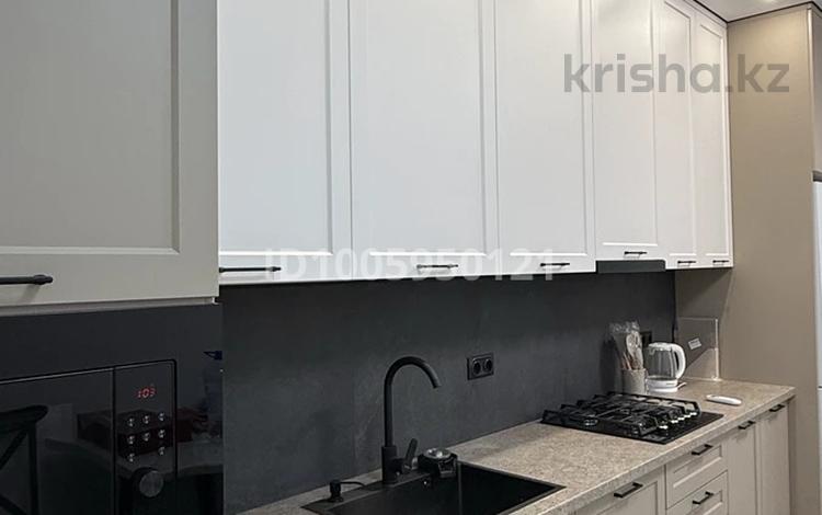 1-комнатная квартира · 53.3 м² · 4/9 этаж, Самал 82/6 — Коняхина за 25.5 млн 〒 в Уральске — фото 2