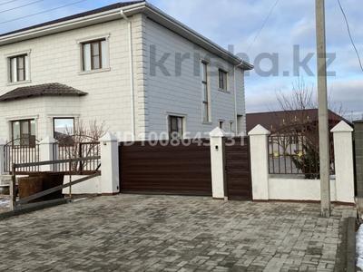 Отдельный дом · 6 комнат · 300 м² · 10 сот., мкр Балауса, Қуан Тілеумашев за 75 млн ₸ в Атырау