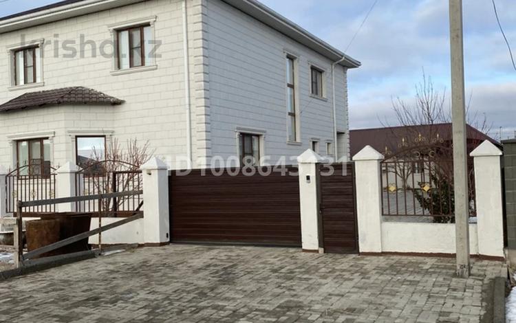 Отдельный дом · 6 комнат · 300 м² · 10 сот., мкр Балауса, Қуан Тілеумашев за 75 млн ₸ в Атырау — фото 2