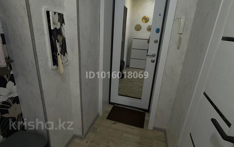 1-комнатная квартира · 32 м² · 2/5 этаж, Протазанова 47 за 190 000 ₸ в Усть-Каменогорске — фото 2