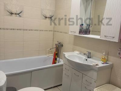 Продажа квартир в Карагандинской обл.: 3-комнатная квартира · 63.7 м² · 1/2 этаж, мкр Михайловка , Охотская 36 за 13.5 млн 〒 3-комнатная квартира · 63.7 м² · 1/2 этаж, мкр Михайловка , Охотская 36 за 13.5 млн 〒 в Караганде, Казыбек би р-н