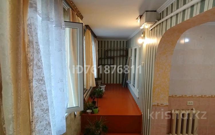 2-комнатная квартира · 61 м² · 1/5 этаж, Құрылысшы — Тұлпарға қарама - қарсы за 16 млн ₸ в Аксукенте — фото 11