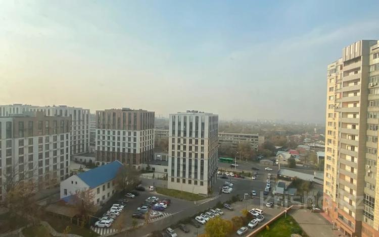 2-бөлмелі пәтер · 71 м² · 12/17 қабат, Навои 7, 37, бағасы: 53 млн ₸ в Алматы, Ауэзовский р-н — фото 2