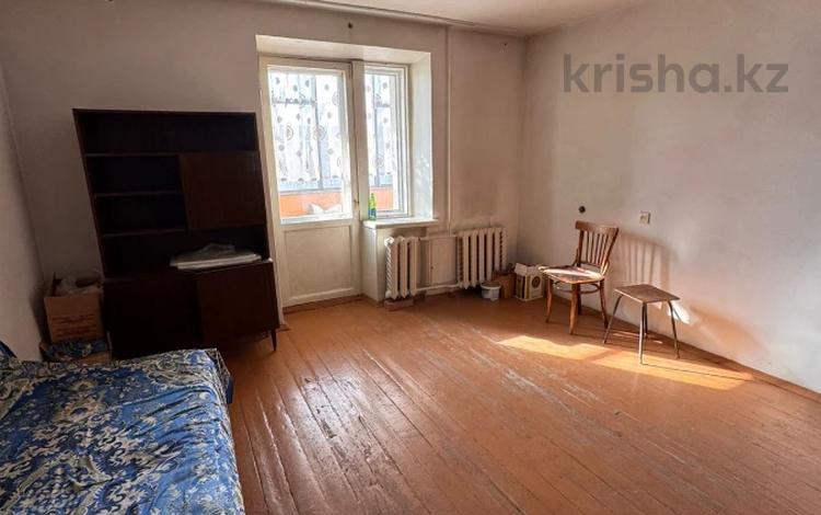 1-бөлмелі пәтер · 43.8 м² · 5/9 қабат, Курмангазы 152, бағасы: 11.5 млн ₸ в Уральске — фото 2