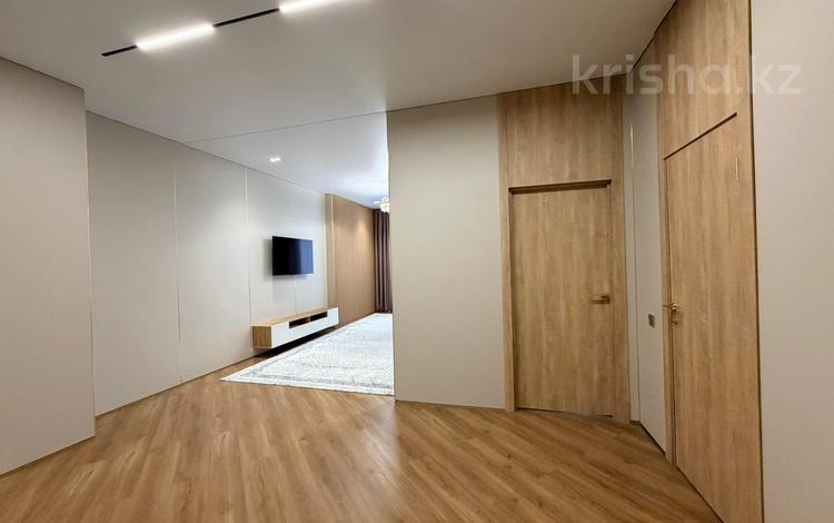 3-комнатная квартира · 111 м² · 2/12 этаж, Бухар жырау 32 за 74.5 млн ₸ в Астане, Есильский р-н — фото 2