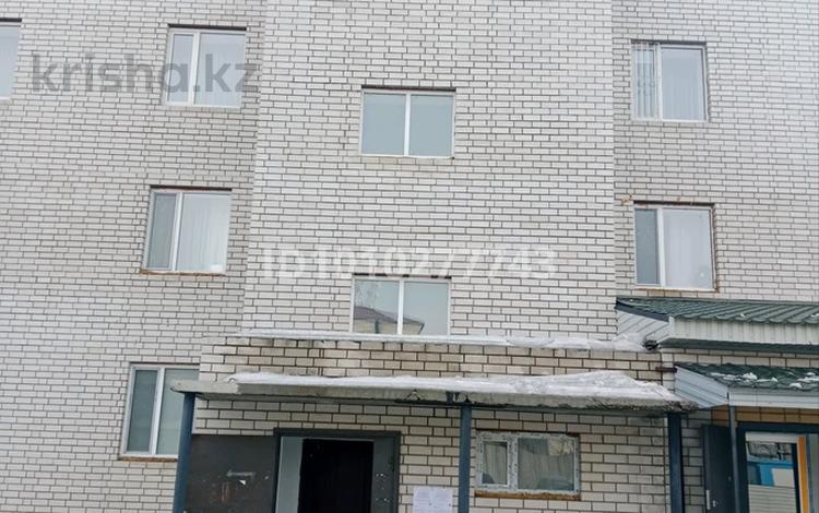 2-бөлмелі пәтер · 67 м² · 4/5 қабат, Бульвар Абая 53 в — Ресторан Арғын және Кең сарайдың артында, бағасы: 23 млн ₸ в  — фото 2