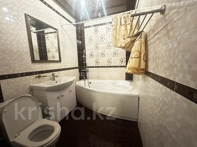 2-комнатная квартира · 87 м² · 5/5 этаж, мкр. Алтын орда 8 за 250 000 ₸ в Актобе
