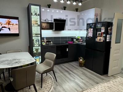 4-комнатная квартира · 99.2 м² · 1/5 этаж, Увалиева 9 за 71.5 млн 〒 в Усть-Каменогорске