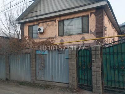 Жеке үй · 7 бөлме · 182 м² · 4 жүзд., Менделеева 4, бағасы: 75 млн ₸ в Алматы, Медеуский р-н