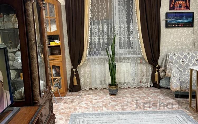 3-бөлмелі пәтер · 55 м² · 2/2 қабат, ул. Каюма Мухамедханова, бағасы: 22 млн ₸ в Семее — фото 11