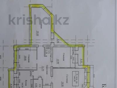 4-комнатная квартира · 150 м² · 1/5 этаж, мкр. Алтын орда за 45 млн ₸ в Актобе
