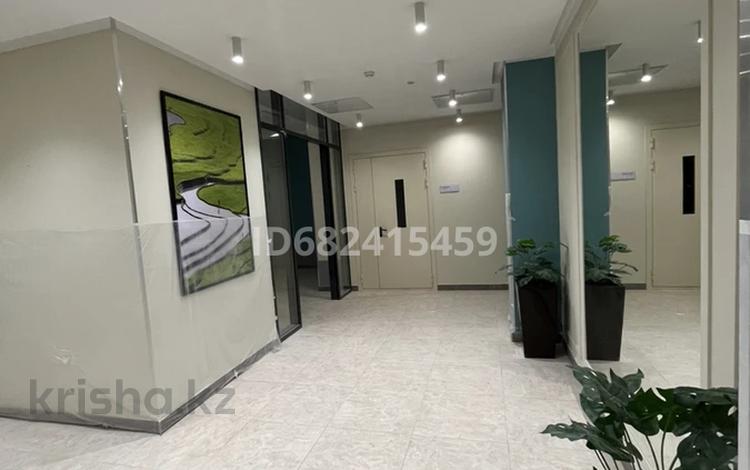 1-комнатная квартира · 40 м² · 8/9 этаж, Кайыма мухамедханова 6а — Master coffee за 230 000 ₸ в Астане, Есильский р-н — фото 11