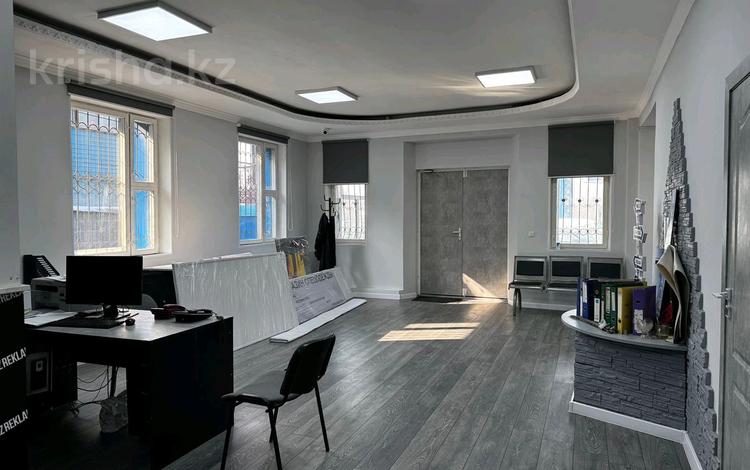 Свободное назначение, офисы · 360 м² за 1.5 млн ₸ в Алматы, Ауэзовский р-н — фото 13