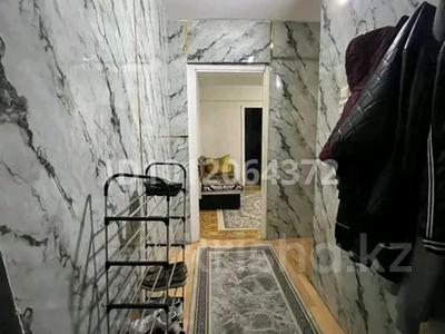 3-комнатная квартира · 60 м² · 2/5 этаж, ул. Бурова 27/1 за 20 млн 〒 в Усть-Каменогорске, Ульбинский