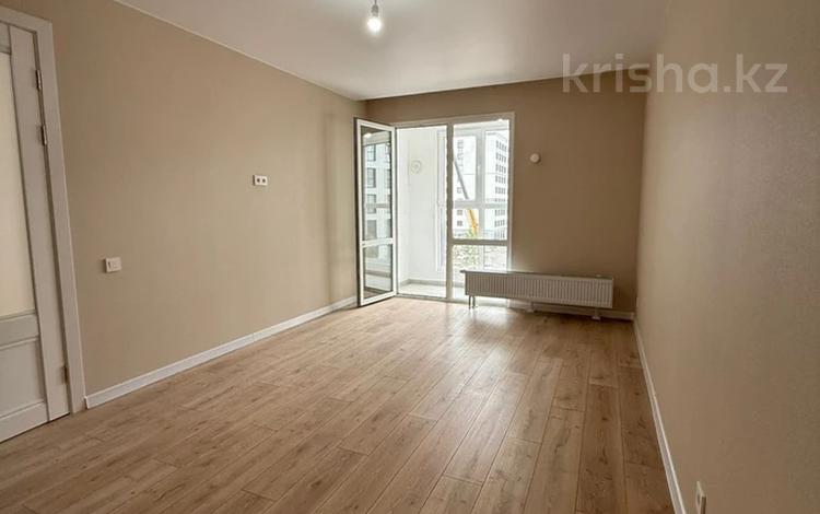 3-бөлмелі пәтер · 84.5 м² · 4/9 қабат, Е 446 36, бағасы: 48 млн ₸ в Астане, Есильский р-н — фото 2