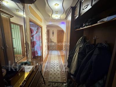 4-бөлмелі пәтер · 93 м² · 2/5 қабат, Камзина 14 — КБ/КМ/кранштат, бағасы: 24 млн ₸ в Аксу