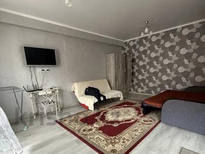 1-бөлмелі пәтер · 45 м² · 5/10 қабат, мкр Шугыла, Жунисова 14/1, бағасы: 23.5 млн ₸ в Алматы, Наурызбайский р-н