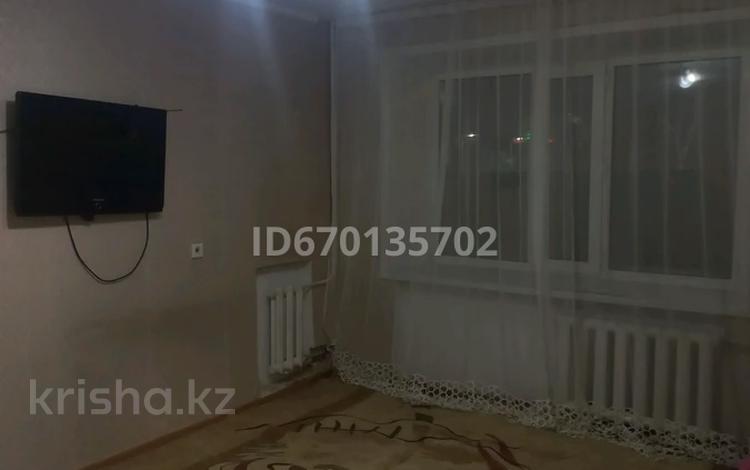 1-бөлмелі пәтер · 20 м² · 2/5 қабат, ЛАМАНОСОВА 26 — ОСТАНОВКА НАРОДНАЯ,АДАЛ,УНИВЕРСИТЕТ, бағасы: 7.5 млн ₸ в Семее — фото 16