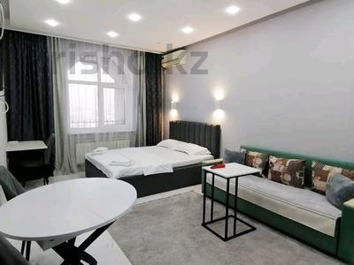 1-комнатная квартира · 48 м² · 15/15 этаж, Зенкова 59 — Возле гостиницы Казахстан за 25 000 〒 в Алматы, Медеуский р-н