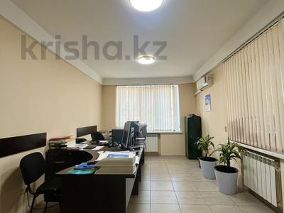 2-бөлмелі пәтер · 42.5 м² · 2/5 қабат, Бейбитшилик — Сейфуллина, бағасы: 21 млн ₸ в Астане, Сарыарка р-н