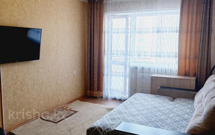 2-комнатная квартира, 48 м², 4/5 этаж посуточно, Абая — Алтынсарина за 12 000 〒 в Петропавловске — фото 2