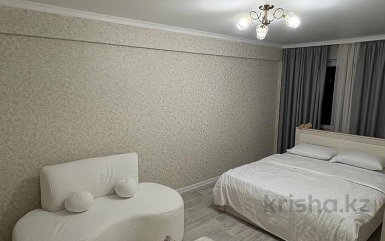 1-комнатная квартира · 30 м² · 5 этаж, Айтеке би 27 — Дом находится над офисом Халык банк за 15 000 ₸ в  — фото 2