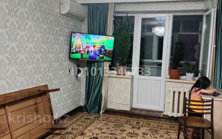 2-бөлмелі пәтер · 44 м² · 5/5 қабат, Қаратау ш/а. 19, бағасы: 11 млн ₸ в Таразе, мкр Каратау — фото 2